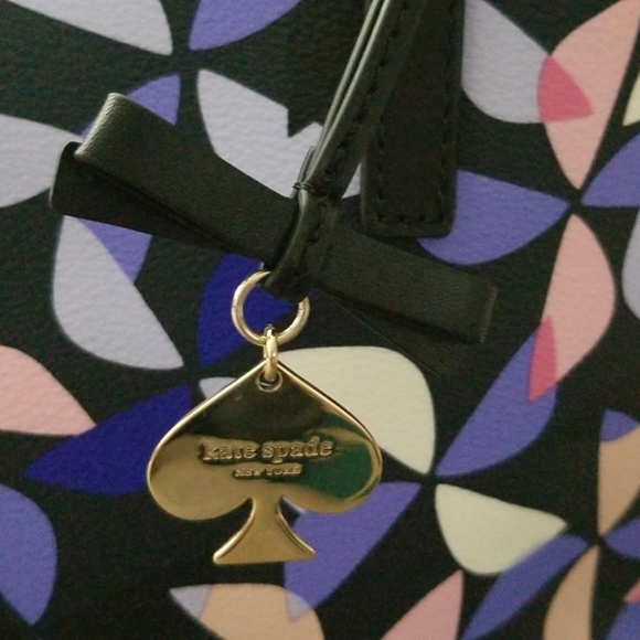 Kate Spade Hawthorne Lane Spinner Bag - Picture 3 of 8